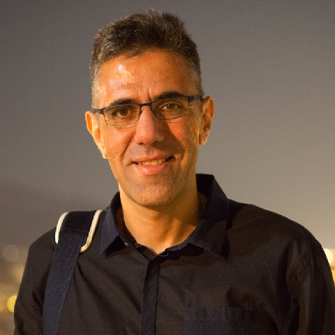 N. Efremidis